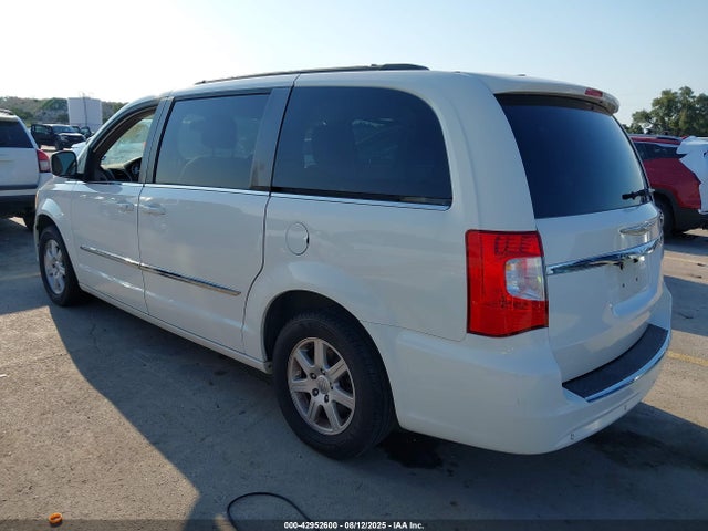 2012 CHRYSLER TOWN & COUNTRY 2C4RC1BG1CR118647 Photo 2