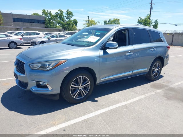 5N1DL0MM3HC526599 Infiniti 2017