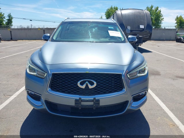 5N1DL0MM3HC526599 Infiniti 2017