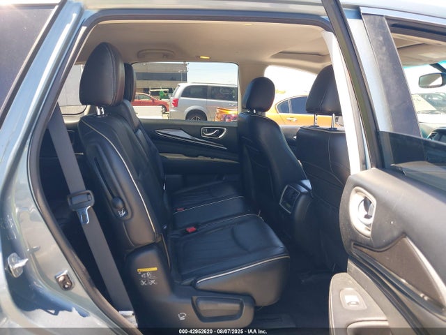 5N1DL0MM3HC526599 Infiniti 2017