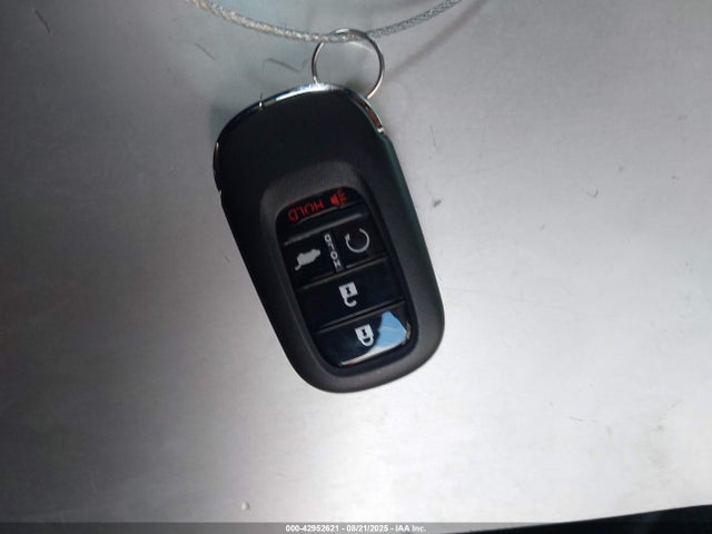 Honda j35y8 2026 5FNYF9H33TB008264 Image 11