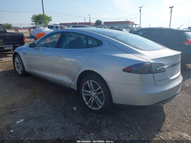 2013 TESLA MODEL S 5YJSA1CN4DFP17253 Photo 2