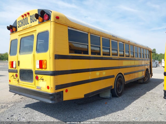 42952679 :رقم المزاد ، 1T88P4E2XB1138589 vin ، 2011 Thomas School Bus مزاد بيع