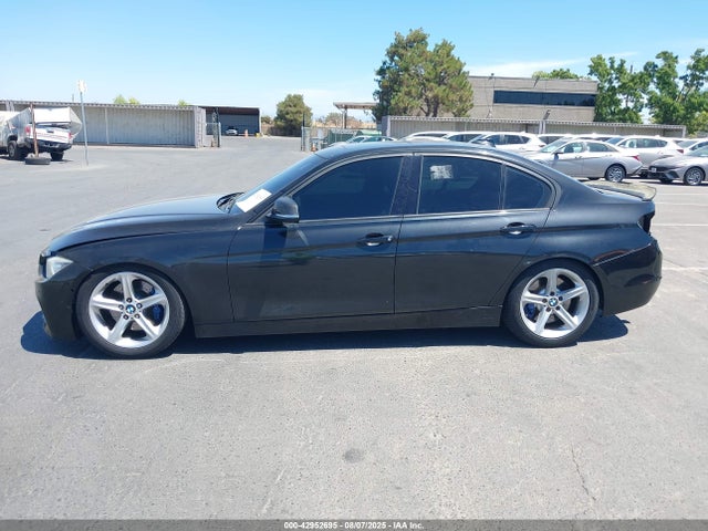 BMW 2014 2014 WBA3A9C54EF478543 Image 14