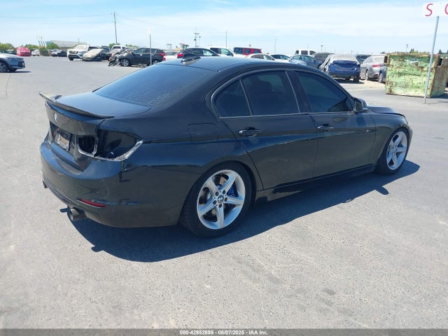 BMW 2014 2014 WBA3A9C54EF478543 Image 4