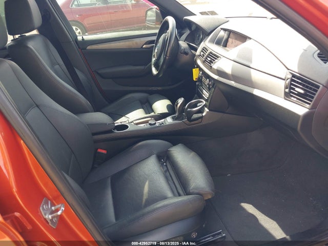 WBAVL1C57FVY35452 BMW X1