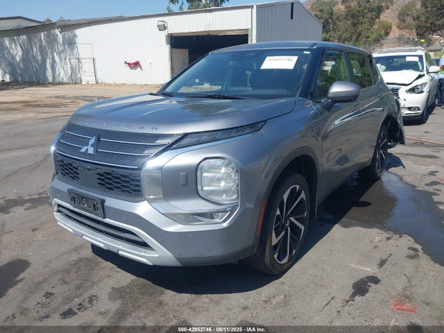 2023 MITSUBISHI OUTLANDER JA4J4UA86PZ013758 Photo 1