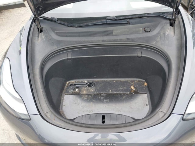 2018 TESLA MODEL 3 5YJ3E1EB7JF103885 Photo 9