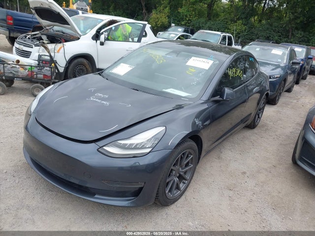 2018 TESLA MODEL 3 5YJ3E1EB7JF103885 Photo 1