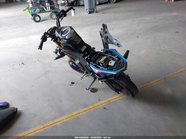 Kawasaki Z125 Pro 2021 JKABRRJ14MDA19804 Image 3