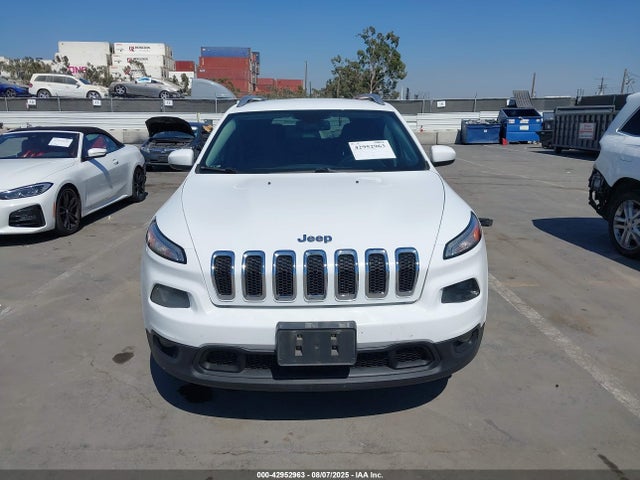 1C4PJLCB1HW503331 Jeep 2017