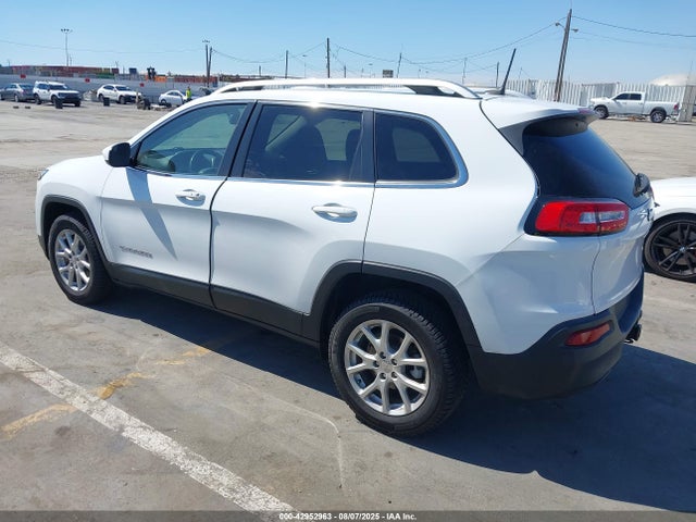 1C4PJLCB1HW503331 Jeep 2017