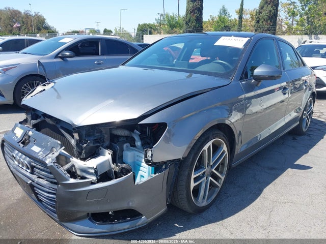 2020 AUDI A3 WAUAUGFF3LA104894 Photo 1
