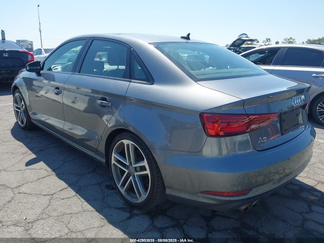 2020 AUDI A3 WAUAUGFF3LA104894 Photo 2