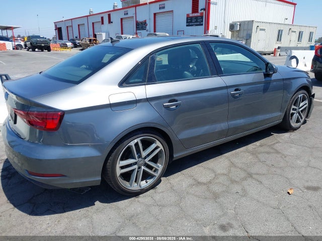 2020 AUDI A3 WAUAUGFF3LA104894 Photo 3