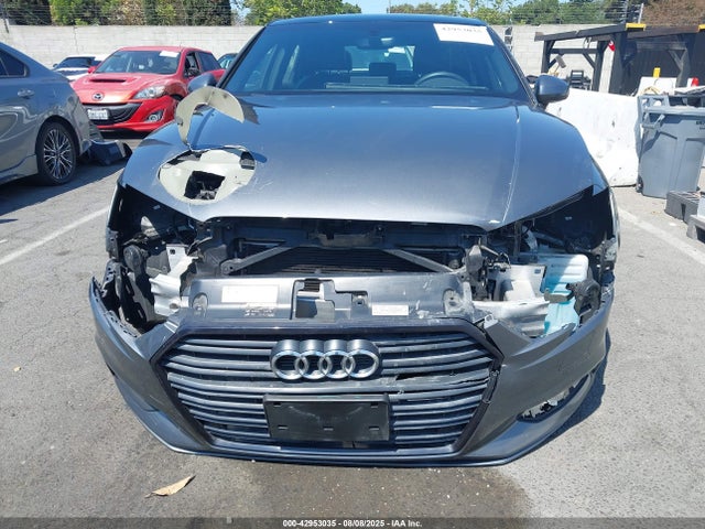 2020 AUDI A3 WAUAUGFF3LA104894 Photo 5