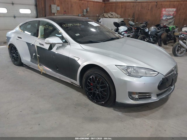 2014 TESLA MODEL S 5YJSA1H24EFP63990 Photo 0