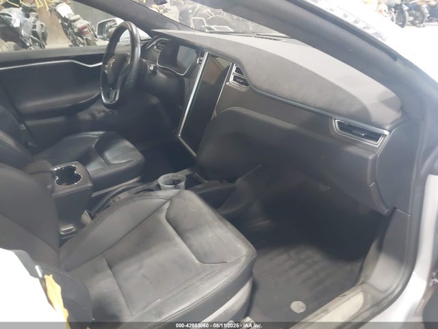 2014 TESLA MODEL S 5YJSA1H24EFP63990 Photo 4