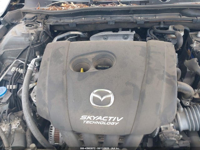 Mazda py 2017 JM1GL1W5XH1152422 Image 10