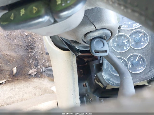 2002 CADILLAC ESCALADE 1GYEK63N72R111860 Photo 10