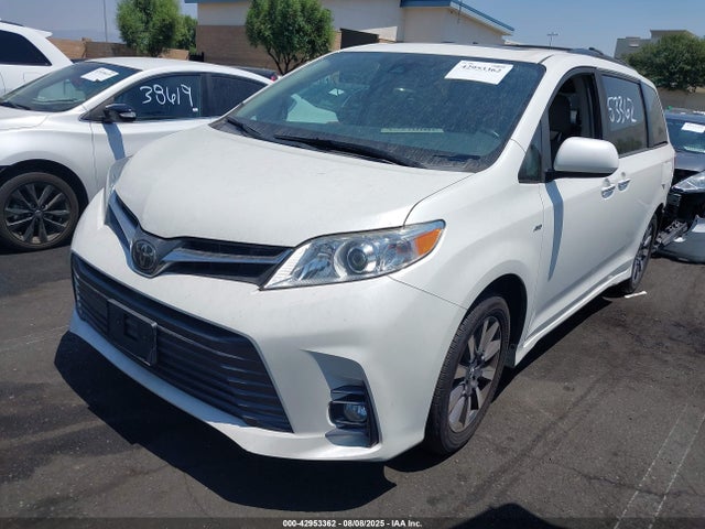Toyota Sienna Xle 7 Passenger 2018 5TDDZ3DC2JS203743 Image 2