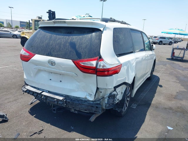 Toyota Sienna Xle 7 Passenger 2018 5TDDZ3DC2JS203743 Image 4