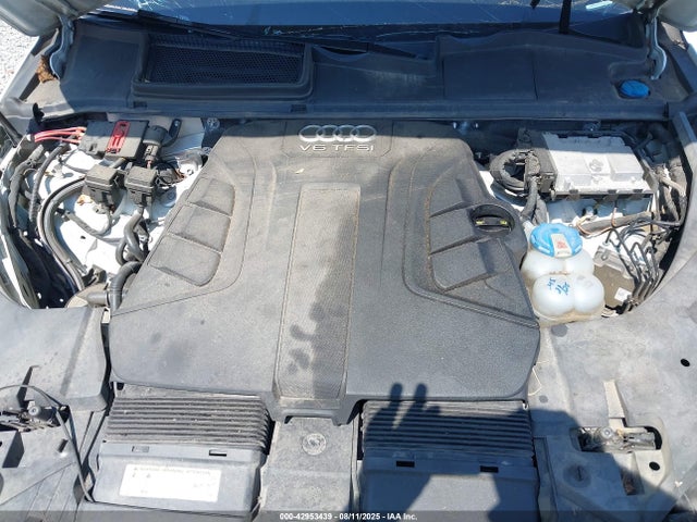 Audi 2017 2017 WA1VAAF70HD015447 Image 10