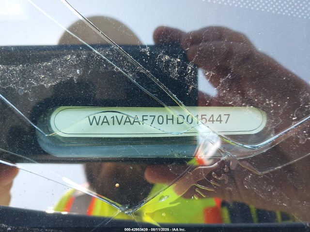 Audi 2017 2017 WA1VAAF70HD015447 Image 9