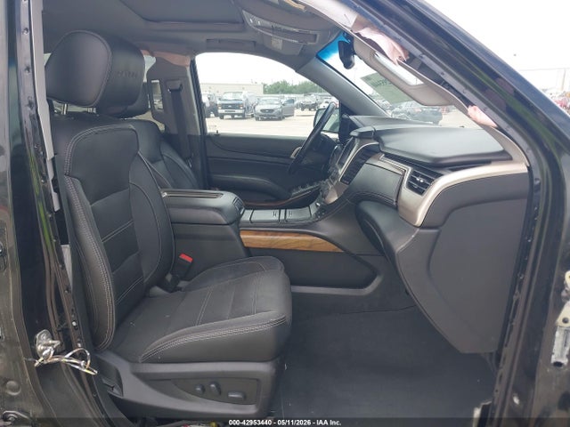 Продажа на аукционе авто 2019 Gmc Yukon Xl Denali, vin: 1GKS2HKJ1KR363305, номер лота: 42953440