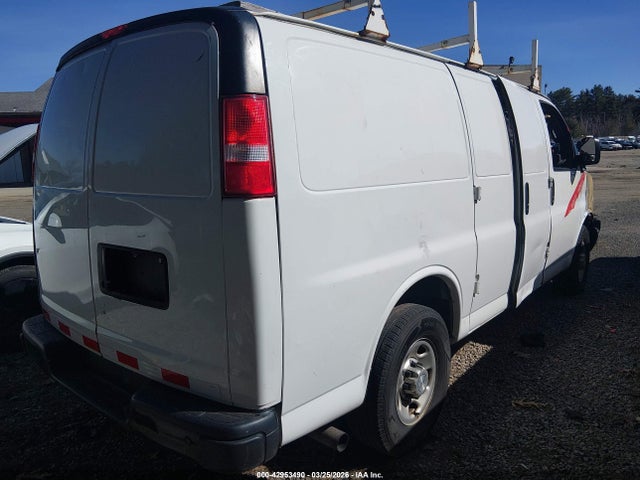 1GCWGAFP4K1350647 Chevrolet Express 2500 Work Van