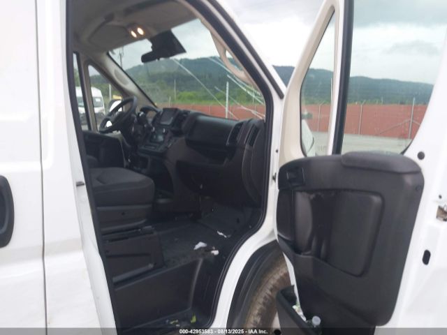 2022 RAM PROMASTER 2500 3C6LRVDGXNE107456 Photo 4
