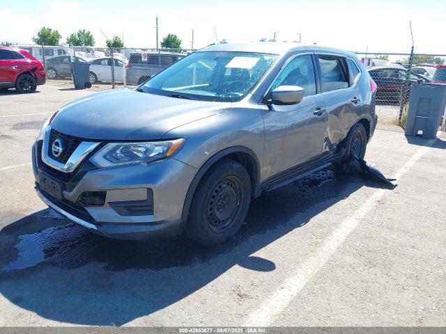 Nissan 2017 2017 KNMAT2MT7HP506164 Image 2