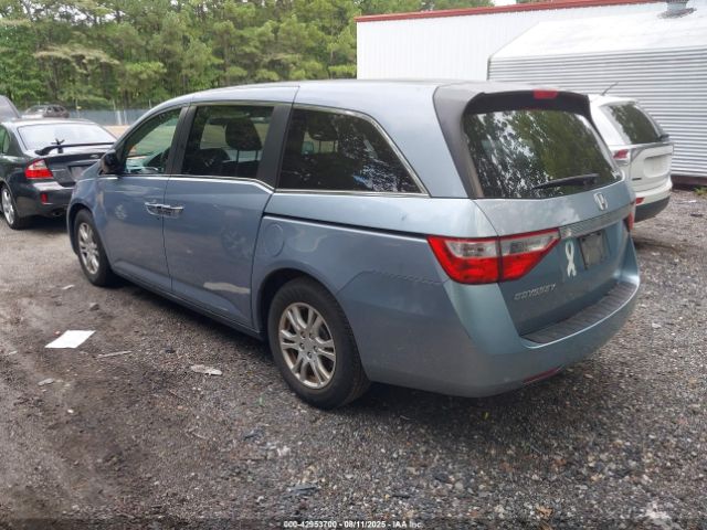 2013 HONDA ODYSSEY 5FNRL5H47DB004640 Photo 2