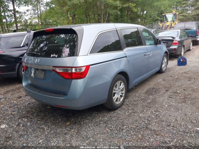 2013 HONDA ODYSSEY 5FNRL5H47DB004640 Photo 3