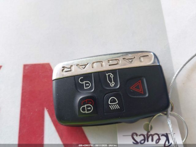 2018 JAGUAR F-PACE SADCJ2GX9JA322208 Photo 10