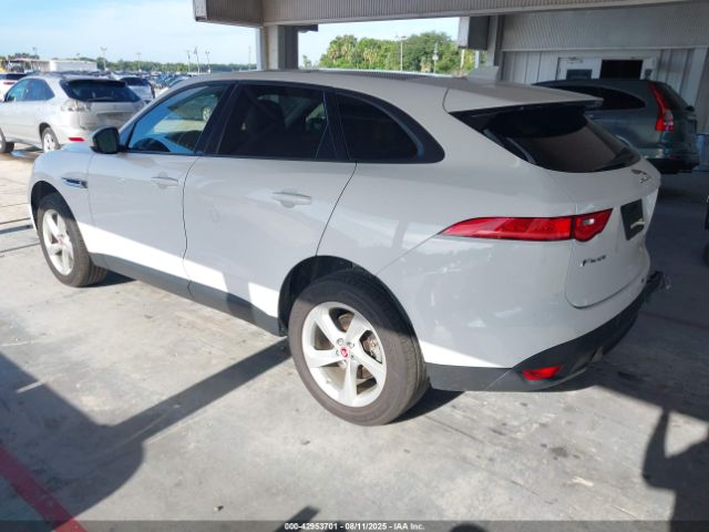 2018 JAGUAR F-PACE SADCJ2GX9JA322208 Photo 2