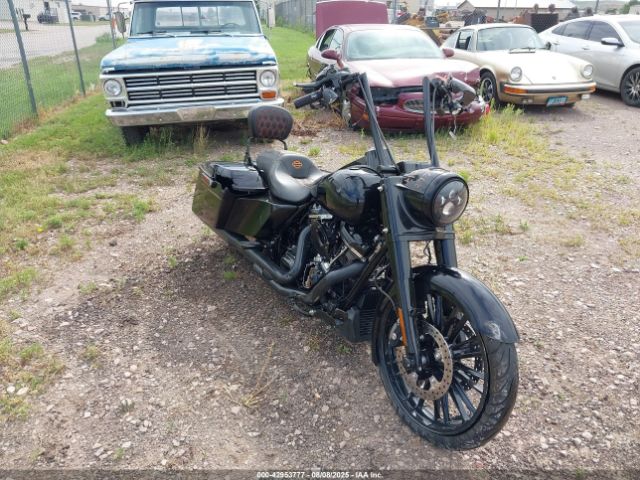 2018 HARLEY-DAVIDSON FLHRXS 1HD1KVC14JB603375