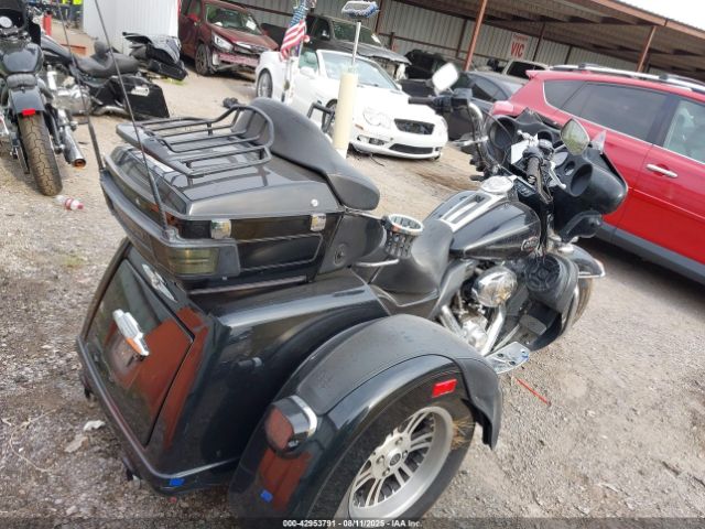 2012 HARLEY-DAVIDSON FLHTCUTG 1HD1MAM12CB851600 Photo 3