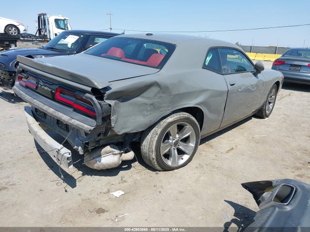 Dodge 2019 2019 2C3CDZAG0KH669650 Image 4