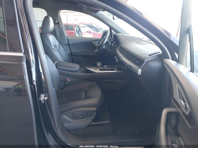 2017 AUDI Q7 WA1LHAF78HD050496 Photo 4