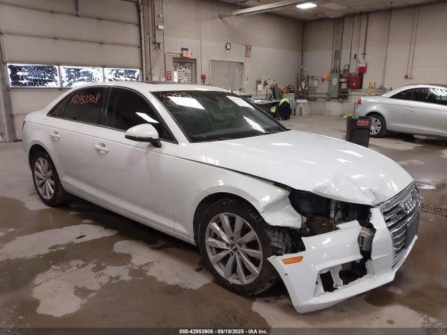 2017 AUDI A4 WAUANAF44HN069968 Photo 0