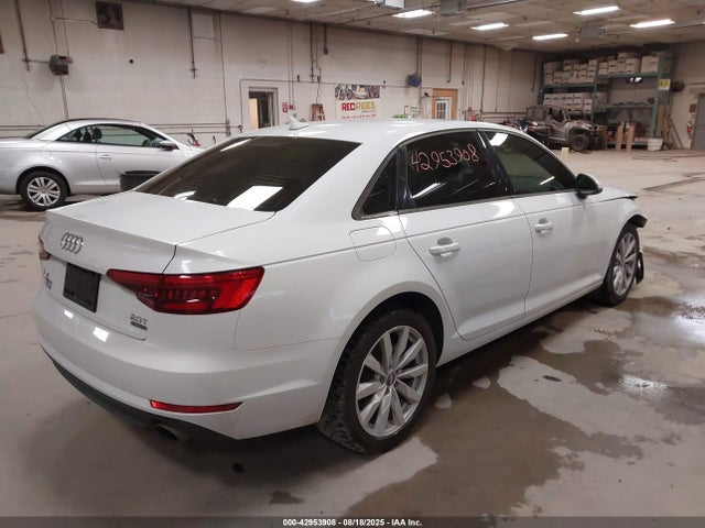 2017 AUDI A4 WAUANAF44HN069968 Photo 3