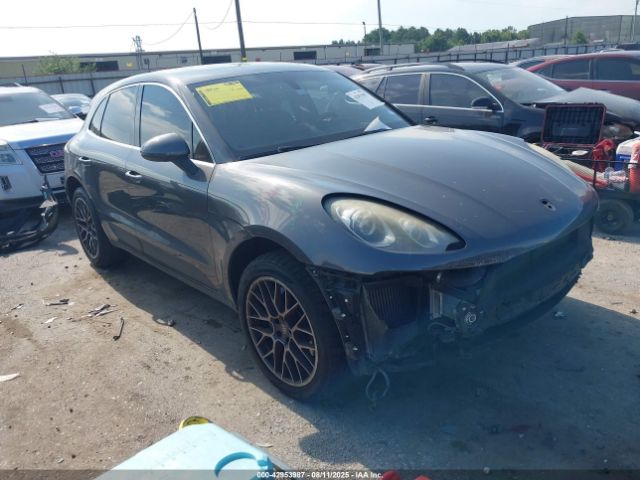 2015 PORSCHE MACAN WP1AB2A56FLB42413