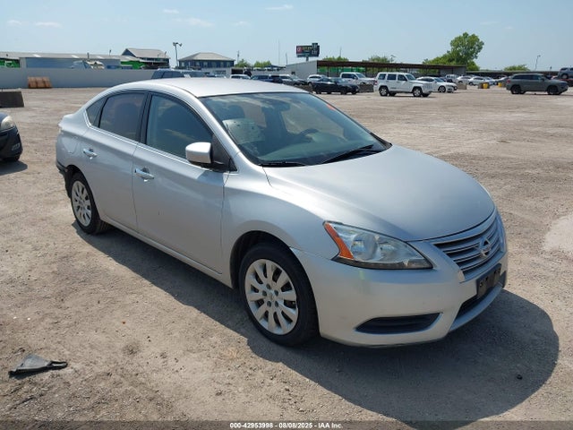 Nissan Sentra 2015 3N1AB7AP7FL640465 Image 1