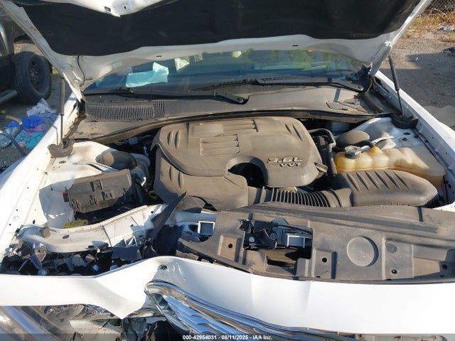 2014 Chrysler 300 მანქანა იყიდება აუქციონზე, vin: 2C3CCARG7EH203792, აუქციონის ნომერი: 42954031