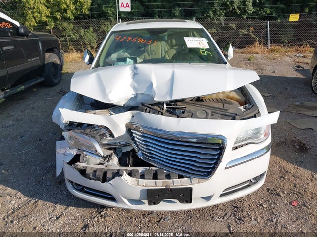 2014 Chrysler 300 მანქანა იყიდება აუქციონზე, vin: 2C3CCARG7EH203792, აუქციონის ნომერი: 42954031