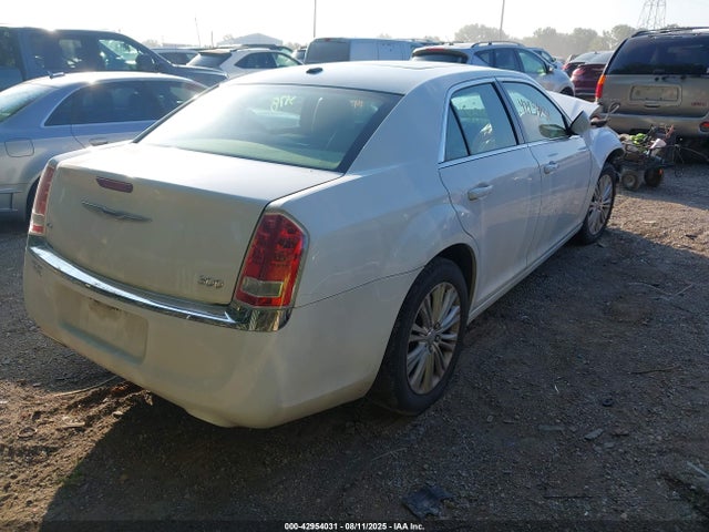 2014 Chrysler 300 მანქანა იყიდება აუქციონზე, vin: 2C3CCARG7EH203792, აუქციონის ნომერი: 42954031