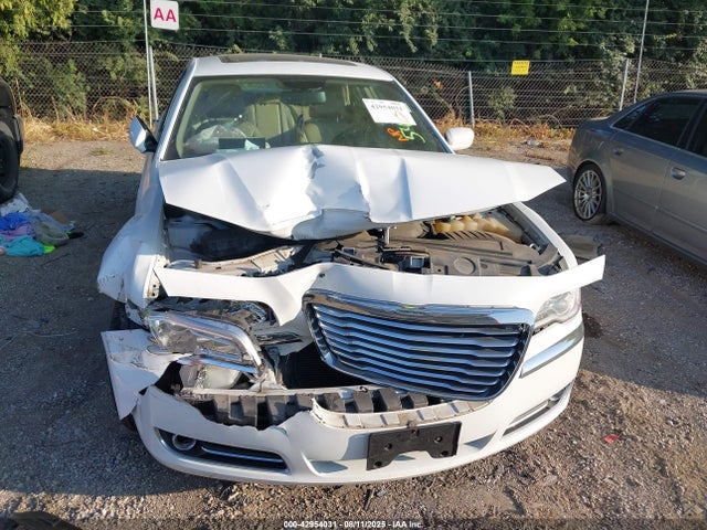 2014 Chrysler 300 მანქანა იყიდება აუქციონზე, vin: 2C3CCARG7EH203792, აუქციონის ნომერი: 42954031