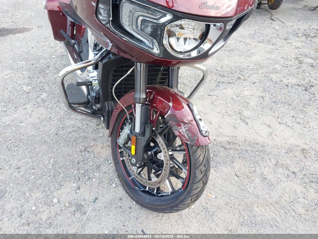 INDIAN MOTORCYCLE CO. V-twin 2023 56KLCARR1P3418419 Image 12