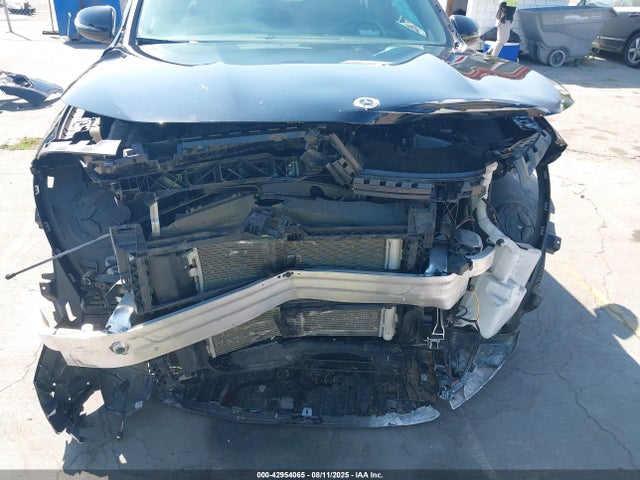 W1N4N4HBXNJ411397 Mercedes-Benz m260